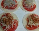 簡単つまみ・餃子の皮のパリパリトマトピザ作り方5写真