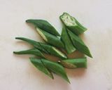 レンジで簡単☆オクラの中華胡麻和え。作り方1写真