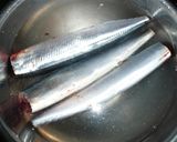 骨まで食べられるよ♡簡単やわらかサンマ煮作り方1写真