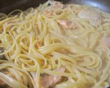 レモン× ガーリック☆鮭のクリームパスタ作り方6写真