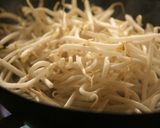 鉄フライパンで、もやし主役のレバニラ炒め作り方6写真