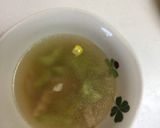 太くなっちゃったキュウリのコンソメスープ作り方5写真