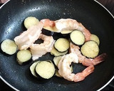 盆の料理で残ったエビの殻でクリームパスタ作り方4写真