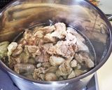 醤油麹de牛すじ煮♪トマトも入れたんだ♪作り方1写真