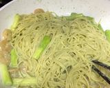 エビとアスパラのスピルリナクリームパスタ作り方9写真