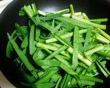 冷やし豆腐のニラ＆食べるラー油乗せ！作り方3写真