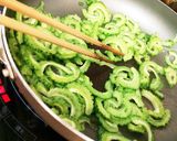 ゴーヤ嫌いがやみつきに!材料2つ簡単炒め作り方4写真