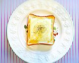 甘しょっぱい♡ハニーチーズトースト作り方2写真