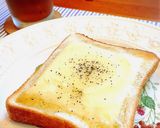 甘しょっぱい♡ハニーチーズトースト作り方3写真
