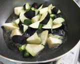 鶏ひき肉でもおいしいマーボーナス丼作り方3写真