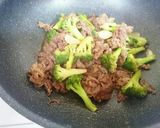 牛肉とブロッコリーのにんにく醤油炒め作り方8写真