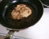 簡単 鶏ももステーキ バターポン酢焼き！作り方5写真