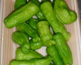 ししとうと鶏ももの梅干煮作り方2写真