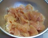 醤爆鶏丁｜鶏肉とじゃが芋の甘辛炒め作り方1写真
