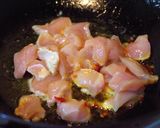 醤爆鶏丁｜鶏肉とじゃが芋の甘辛炒め作り方7写真