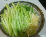 セロリとじゃがいもの炒めもの作り方1写真