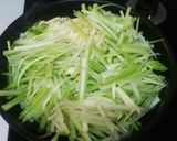 セロリとじゃがいもの炒めもの作り方2写真