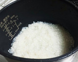 秋！簡単！鮭としらすの炊き込みご飯作り方1写真