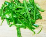 夏野菜おつまみ☆ピーマンのチーズ焼き作り方1写真