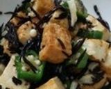 ひじきとちくわチーズの胡麻和え♪作り方4写真