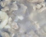 肉マニア！白ねぎにまみれた牛すじのスープ作り方1写真