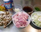 簡単!めんつゆで味付け♪豚バラどんぶり作り方1写真