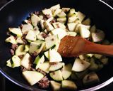 ジャガイモとズッキーニの肉味噌バター作り方4写真