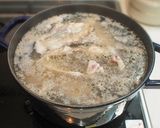 ストウブdeとっても濃厚*鶏ガラスープ作り方7写真