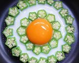 可愛い目玉焼き☆オクラ作り方4写真