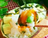 簡単♪アボカドとクリチ入りTKG♪作り方3写真
