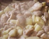 簡単うまい！鶏肉とじゃがいもの味噌バター作り方4写真