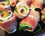 巻くだけ簡単！生ハム梅しそチーズ巻き作り方5写真