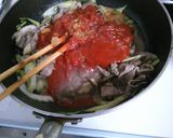 簡単！ 牛肉と セロリの トマト煮込み♪作り方3写真