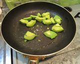 アボカドのえびチーズ炒めが美味かった件！作り方2写真