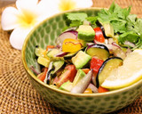簡単♪アボカドと夏野菜のエスニック和え作り方5写真