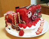カーズのトレーラー、マックの立体ケーキ作り方2写真