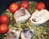 簡単！隠し味に昆布♪サバ缶アヒージョ作り方3写真