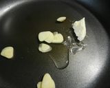 じゃがいもと空芯菜のにんにく炒め作り方3写真