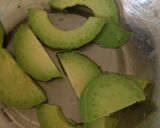 簡単♪アボカドとベーコンのおにぎらず作り方1写真