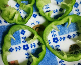 お弁当用！ピーマンでお花型目玉焼き作り方1写真