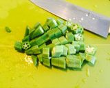 オクラ大好き♡オクラとトマトの簡単パスタ作り方2写真