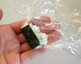 手づかみ★味付け海苔で一口おにぎり♪作り方4写真
