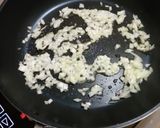 大人の塩味☆牡蠣と春菊のパスタ作り方1写真