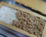 子供に喜ばれます☆シーチキンの押し寿司作り方6写真
