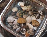 春キャベツとあさりの白味噌ガーリックとろろ汁作り方1写真