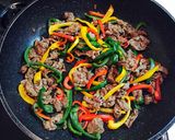 彩り抜群★三色ピーマンの青椒肉絲作り方4写真