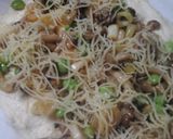 しめじで照り焼き味のピザ☆作り方3写真