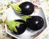 丸茄子の肉詰めとろとろんソース♥作り方1写真