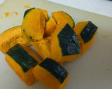 カボチャと野菜を練り込んだ厚揚げの味噌汁作り方1写真