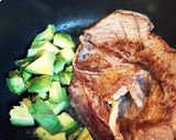 Avocado多めの牛ステーキ作り方3写真